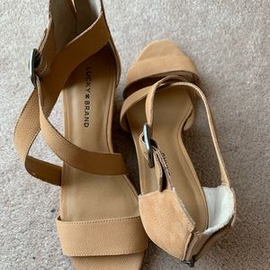 Lucky Brand Tan Sandals size 9 1/2
